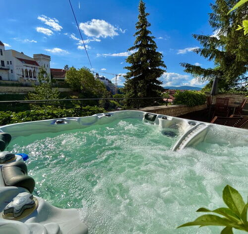 Romantikus wellness privát jacuzzi – szállás tippek