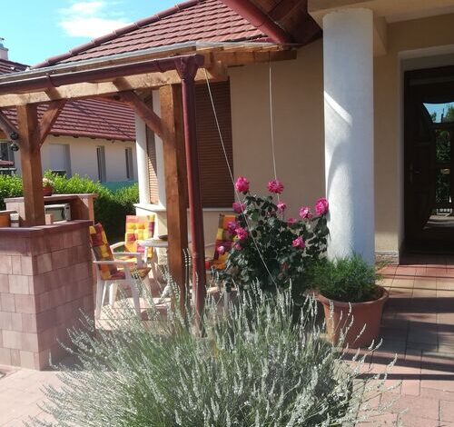 Betty Apartman Balatonfűzfő 