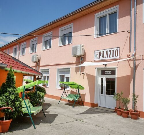 Centrál Panzió Szentes 