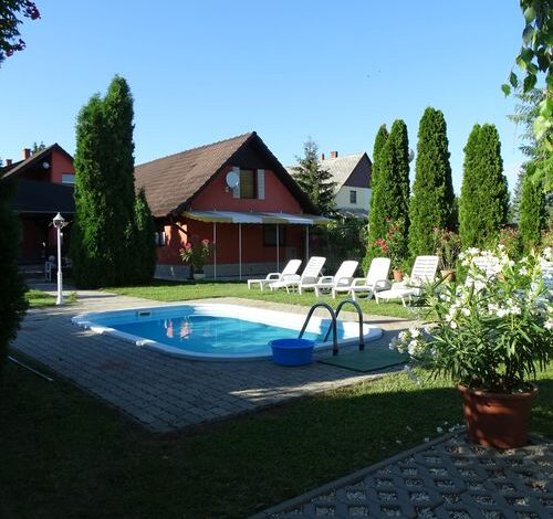 Csendes Apartmanok Balatonboglár 