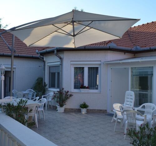 Henrietta-Violetta Apartman Hajdúszoboszló 