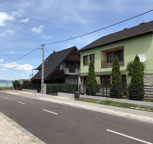 Hullám Apartmanház Balatonlelle 