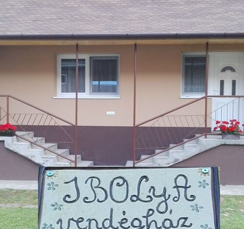 Ibolya Vendégház Tés 