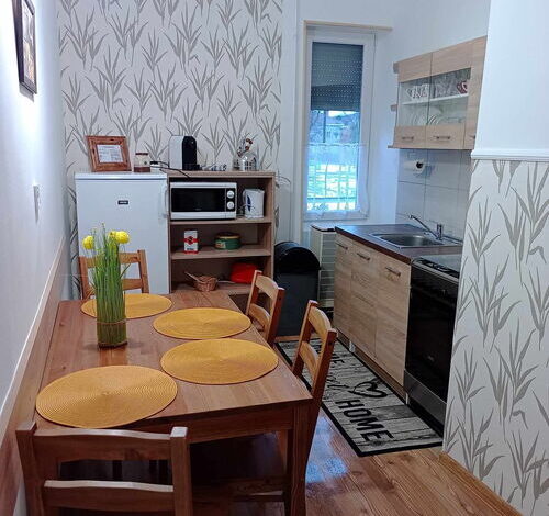 Nagy Apartman Komló 