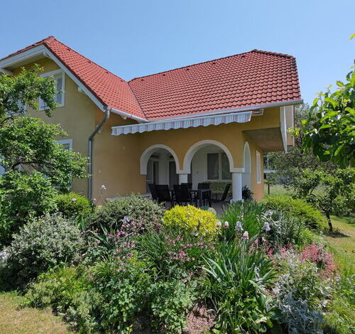 Oszlányi Vendégház Vonyarcvashegy 