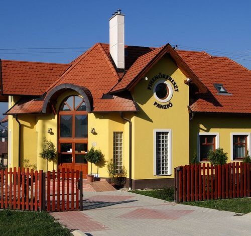 Pihenőkereszt Panzió Sopron 