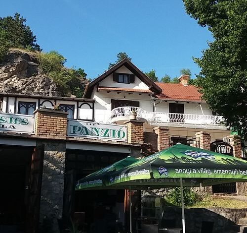 Valcsics Villa Panzió Pécs 
