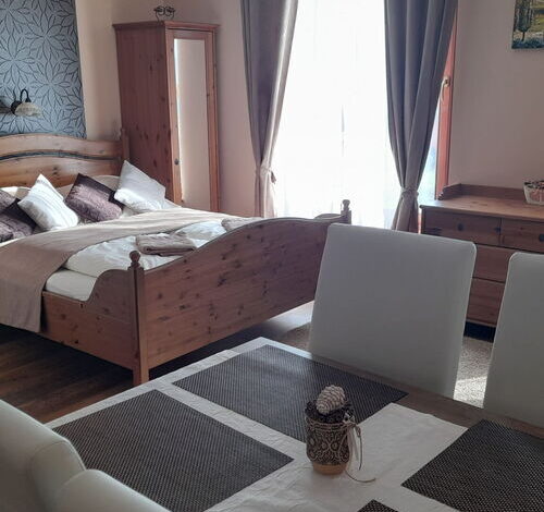 Várkert Apartman Gyula 