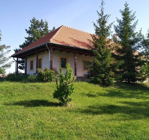 Yeti Vendégház Vágáshuta 