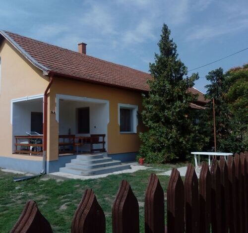 Abádi Eszter Ház Abádszalók 