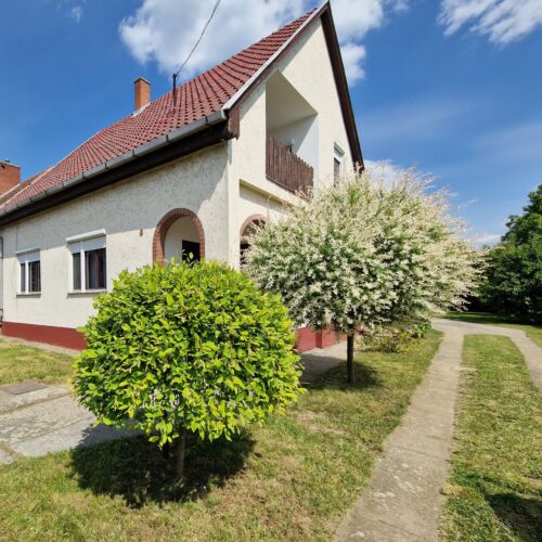 Abalak Vendégház Abádszalók