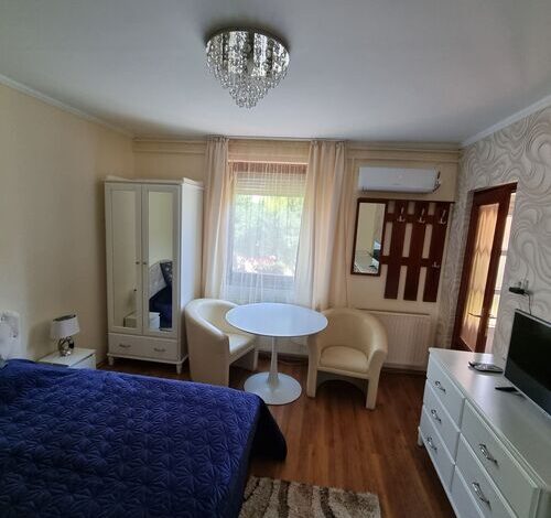 Ádám Apartman Gyula 