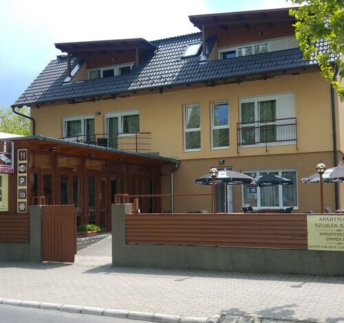 Ádám Apartmanház Siófok 