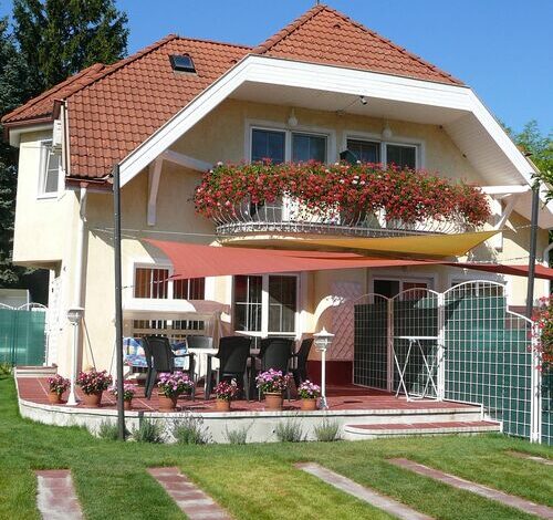 Adra Villa Balatonkenese 
