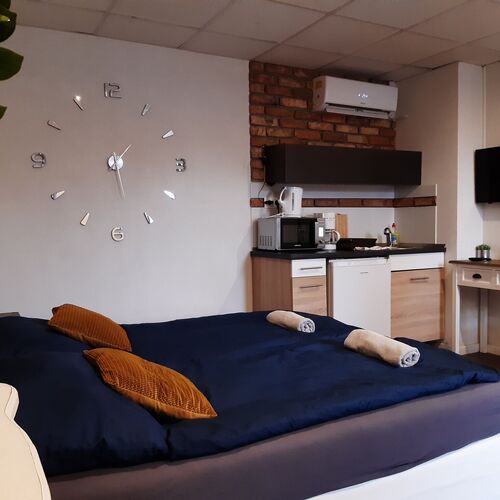 Ady Apartman Tata