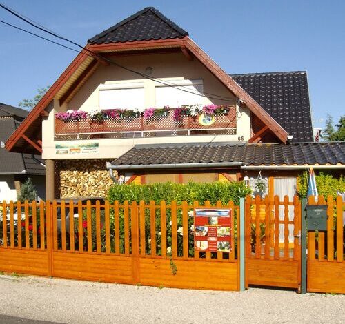 Afrodite Apartmanház Balatongyörök 