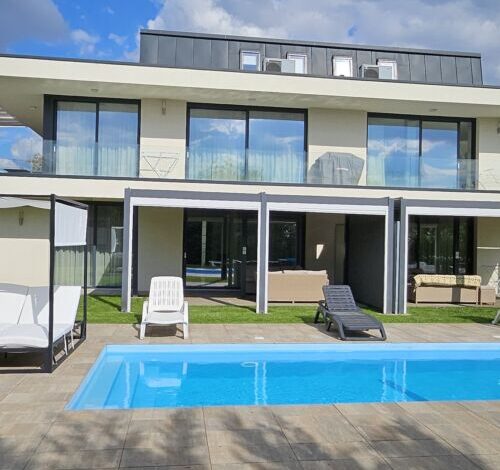 Almadi Luxus Apartman 3 Balatonalmádi 