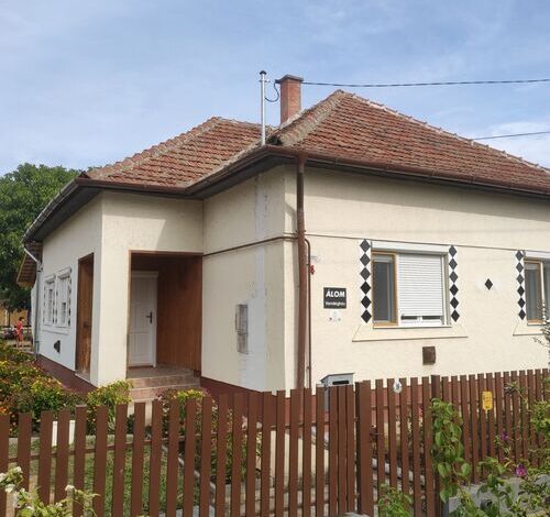 Álom Vendégház*** Abádszalók 