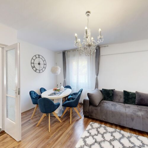 Álomház Apartman Balatonszabadi