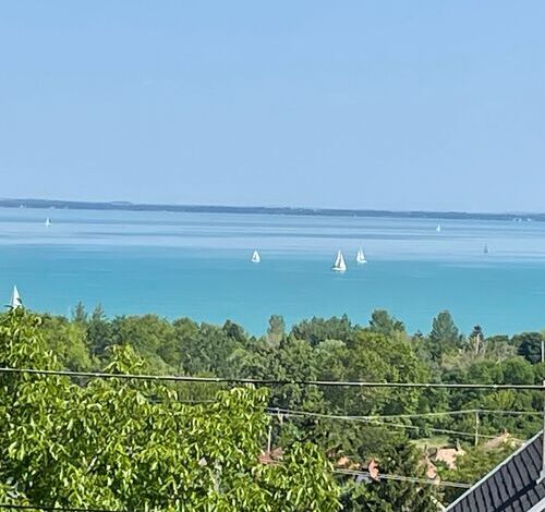Amazing View Apartman Balatonalmádi 