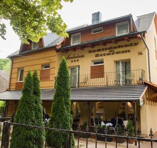 Ambrózia Szálláshely és Étterem Miskolctapolca 