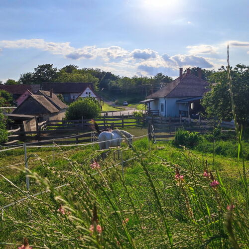 Ambrus Vendégház Izmény