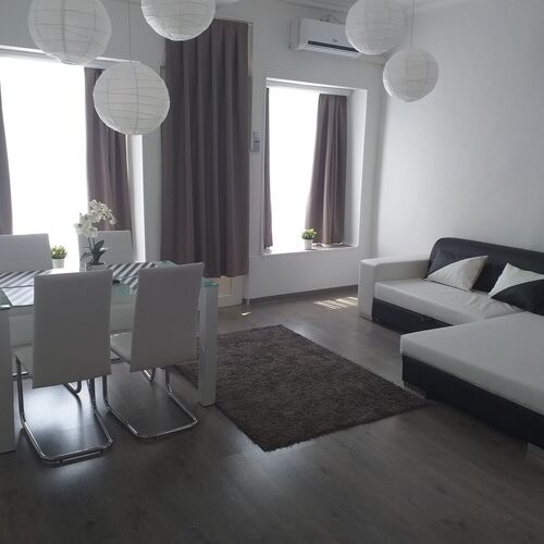 Amir Apartman Soltvadkert