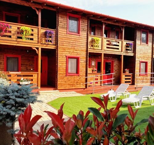 András Apartmanház B Poroszló*** 