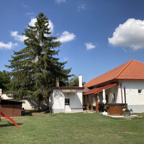Apró Vendégház Ópusztaszer