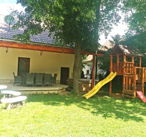 Balatoni Grill Terasz Vendégház Balatonkeresztúr 