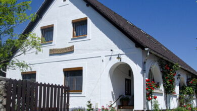 Bano Porta Köveskál 