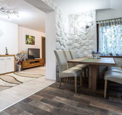 Barackvirág Apartmanház Pécs 