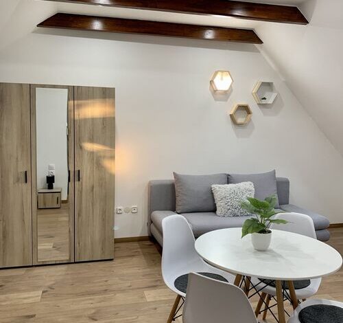Barbakán Apartman 1.Gyula 