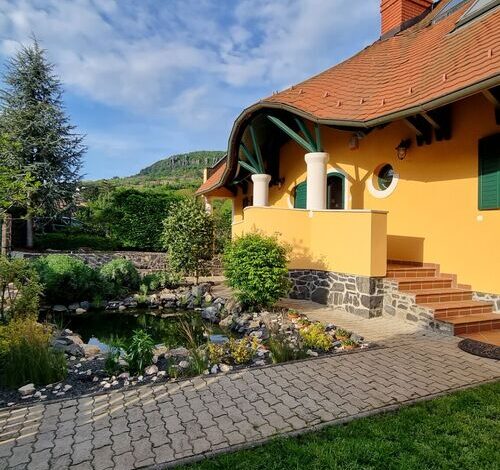 Bed & Badacsony Apartman Badacsonytördemic 