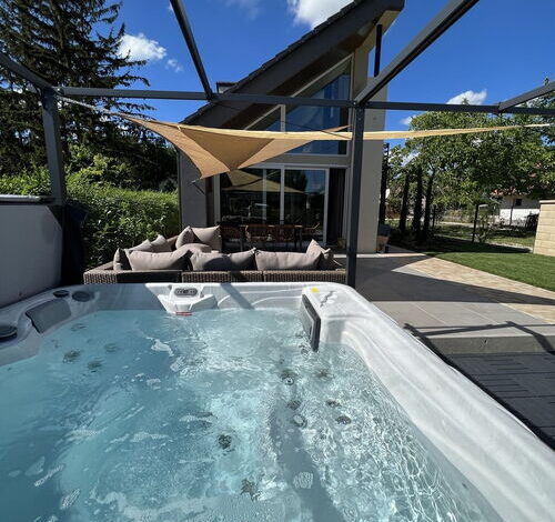 Beige Villa Balatonkenese 