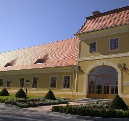Bél Mátyás Látogatóközpont Balatonkeresztúr 
