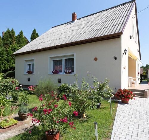 Bende Apartman Balatonkeresztúr 