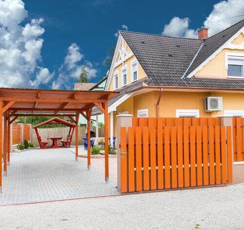 Berkes Nyaraló Balatonkeresztúr 