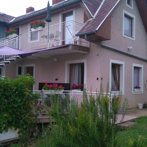 Bertalan Apartmanház Vonyarcvashegy