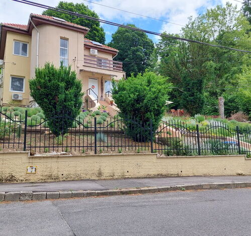 Boróka Apartmanház*** Miskolctapolca 