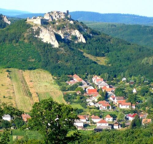 Borókás Vendégház ** Sirok 