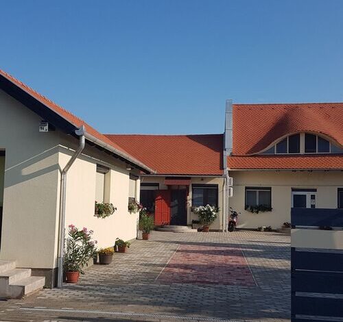 Borostyán Apartmanház Hajdúnánás 