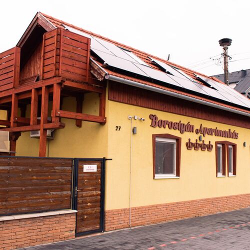 Borostyán Apartmanház Mórahalom