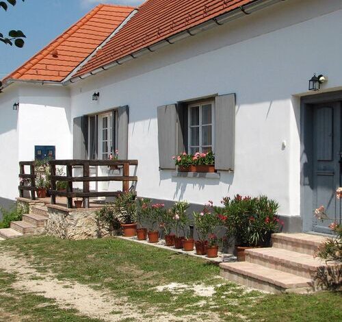 Bruderhaus17 Szállás Vöröstó 