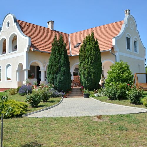 Bujtor Apartman Badacsony – Badacsonytomaj