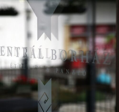 Centrál Panzió Érd 