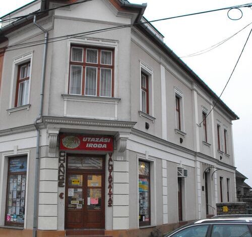 Centrum Stúdió & Apartman Tolna 