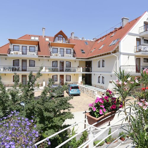 Club Unicum Apartmanház Hévíz