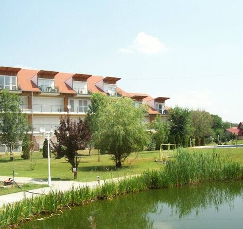 Cserke Napfény Apartman Cserkeszőlő 
