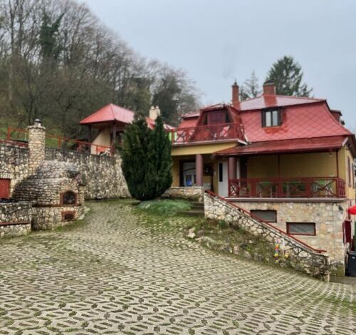 Cservák-ház Csesznek 